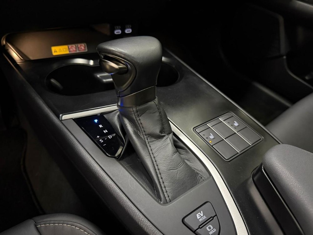 Lexus UX 5P 2,0 250h (lhd) — foto 14